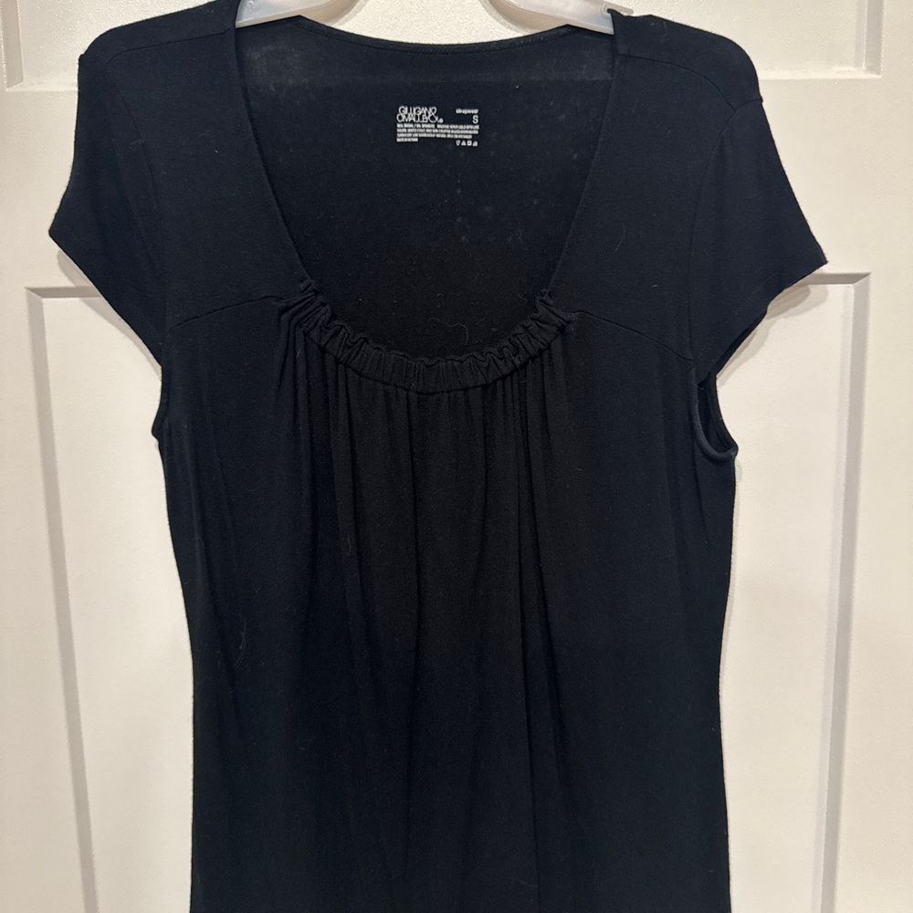 Black Cap Sleeve Top